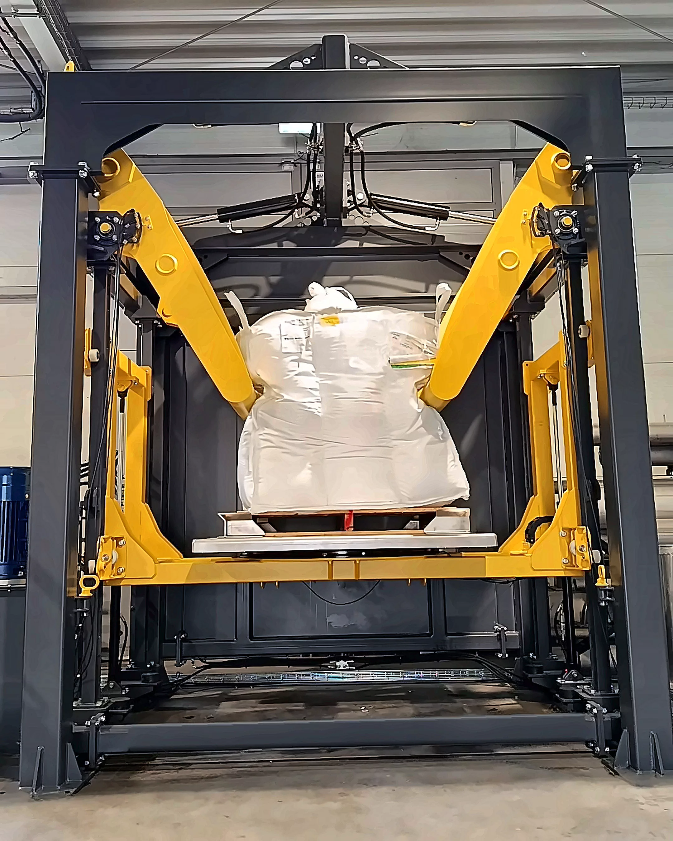 Masażer_worków_Big Bag_podczas pracy