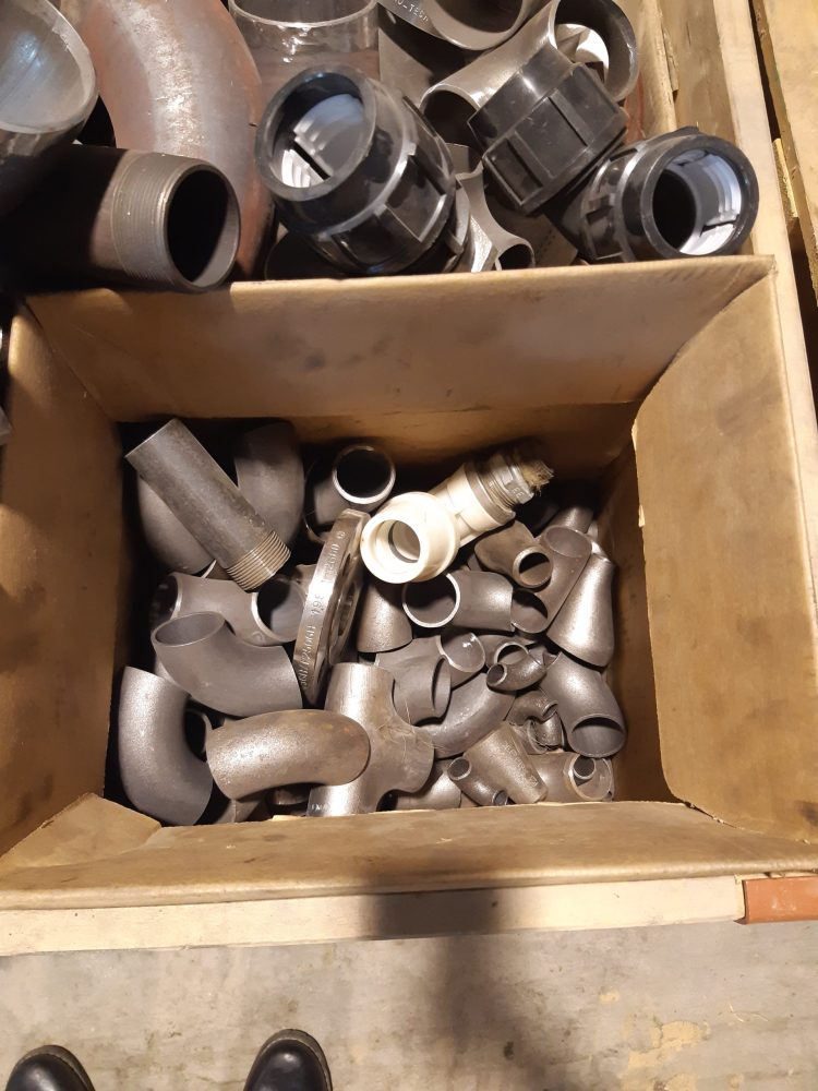 Używane przemysłowe maszyny i urządzenia