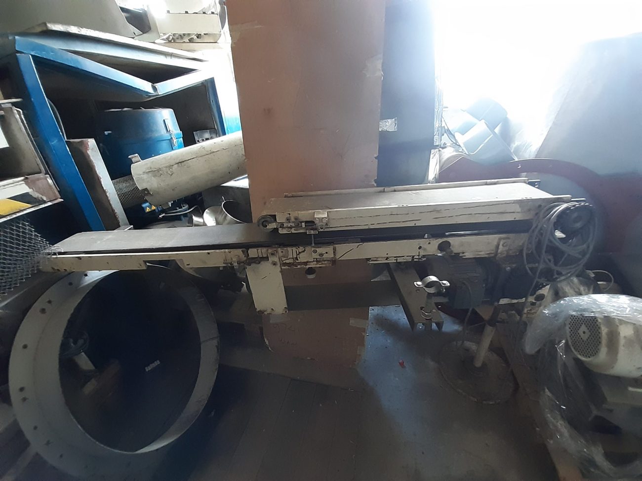 Używane przemysłowe maszyny i urządzenia